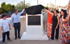 Devela Toño Astiazarán placa del parque “Mónica Félix Navarro”, obra ganadora del presupuesto CRECES 20245