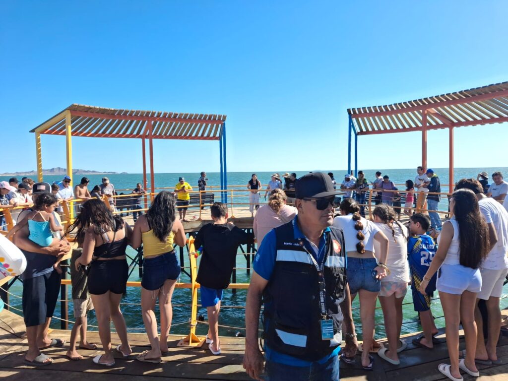 Mantiene Ayuntamiento de Hermosillo operativo en Bahía de Kino para seguridad de vacacionistas1