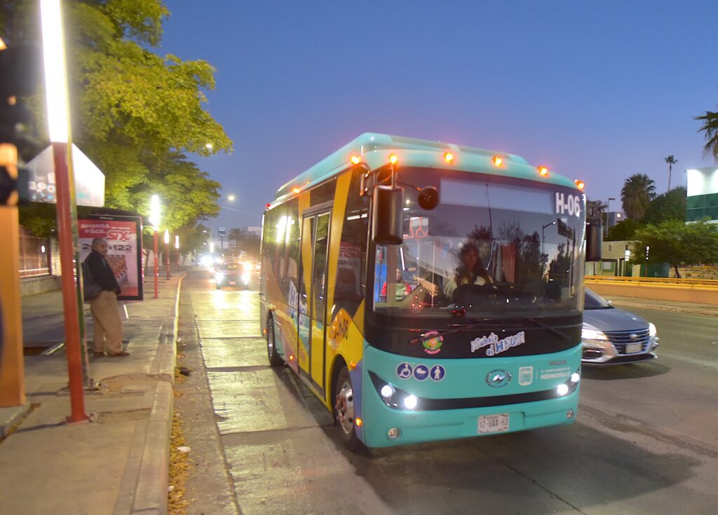 Inicia la etapa de inscripción para estudiantes universitarios de nuevo ingreso del transporte eléctrico gratuito H Bus (3)